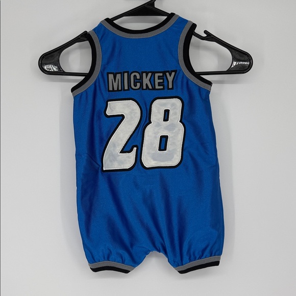 Walt Disney World Vinatge Baby Mickey Hoopers Basketball Romper 18M Y2K Sports - Picture 6 of 8
